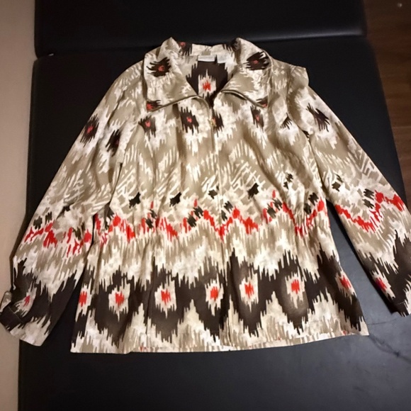 Chico’s Zenergy Zip Up - Picture 2 of 3